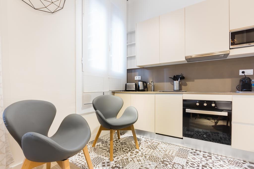 Barcelona Apartments Marina 124 Ngoại thất bức ảnh
