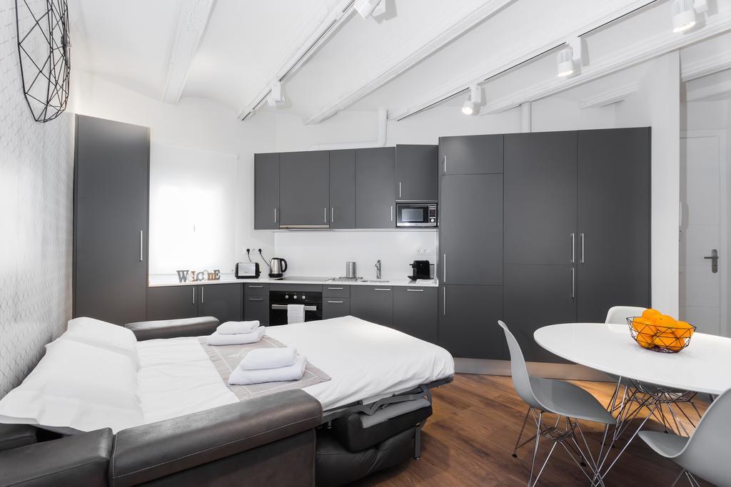 Barcelona Apartments Marina 124 Ngoại thất bức ảnh