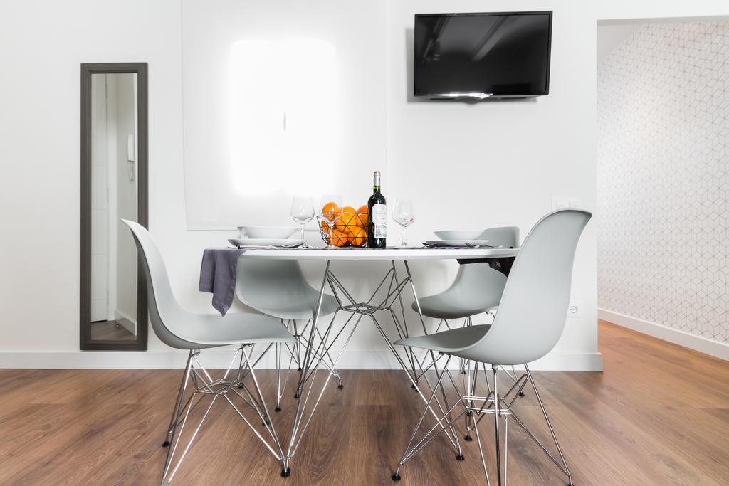 Barcelona Apartments Marina 124 Ngoại thất bức ảnh