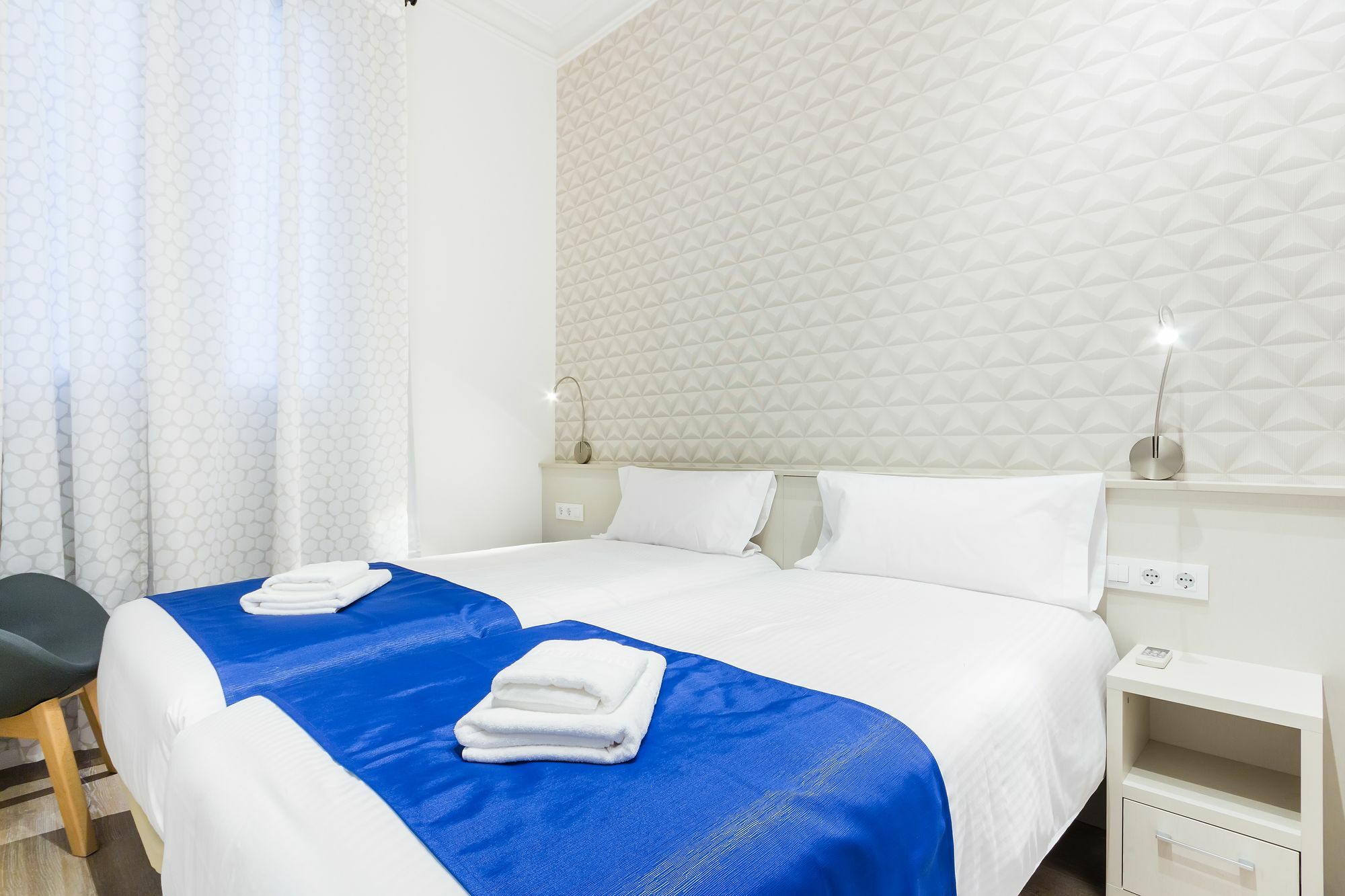 Barcelona Apartments Marina 124 Ngoại thất bức ảnh