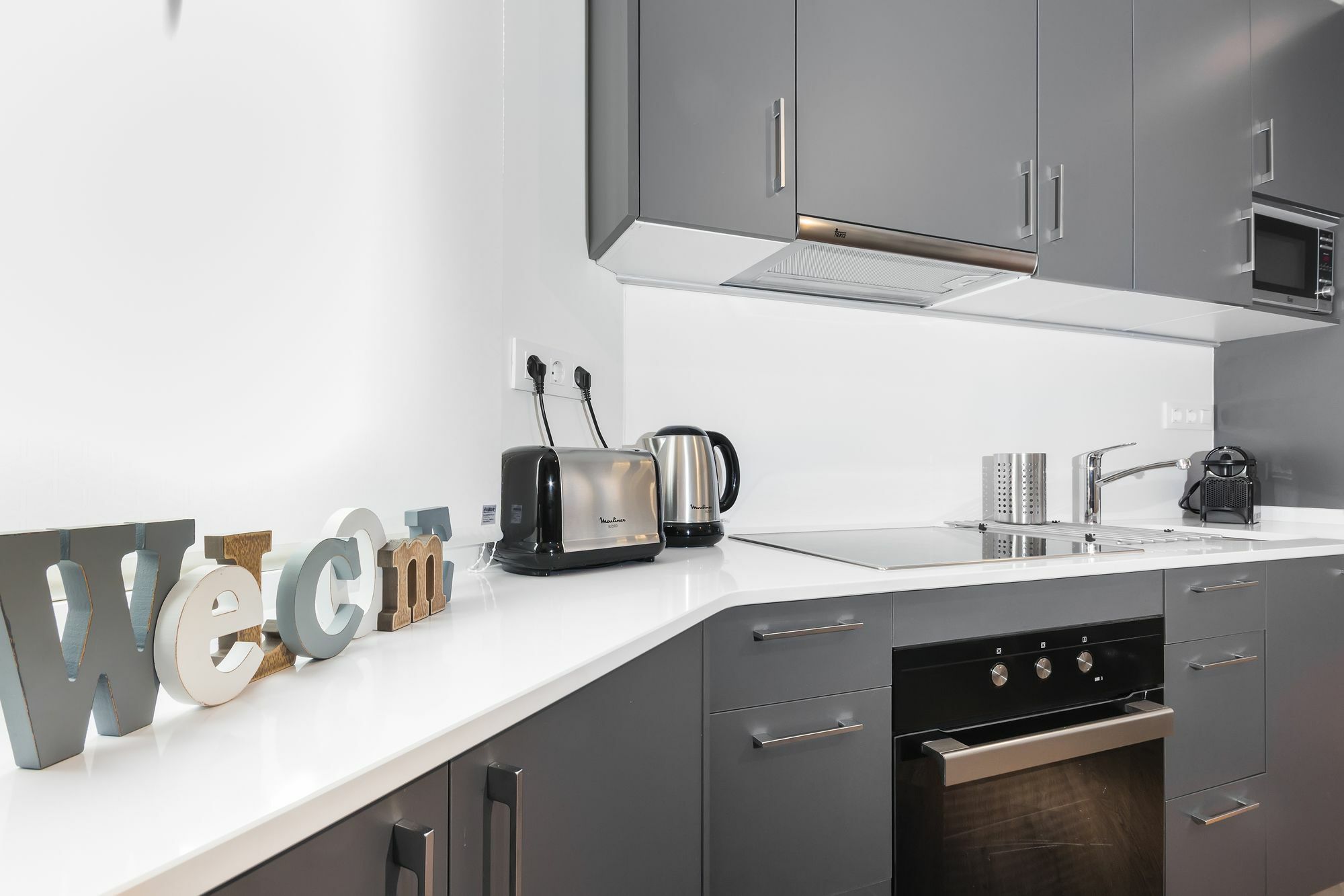 Barcelona Apartments Marina 124 Ngoại thất bức ảnh